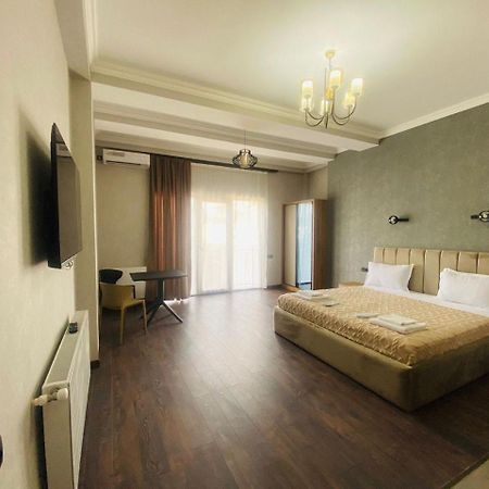 Hotel Garden 第比利斯 外观 照片
