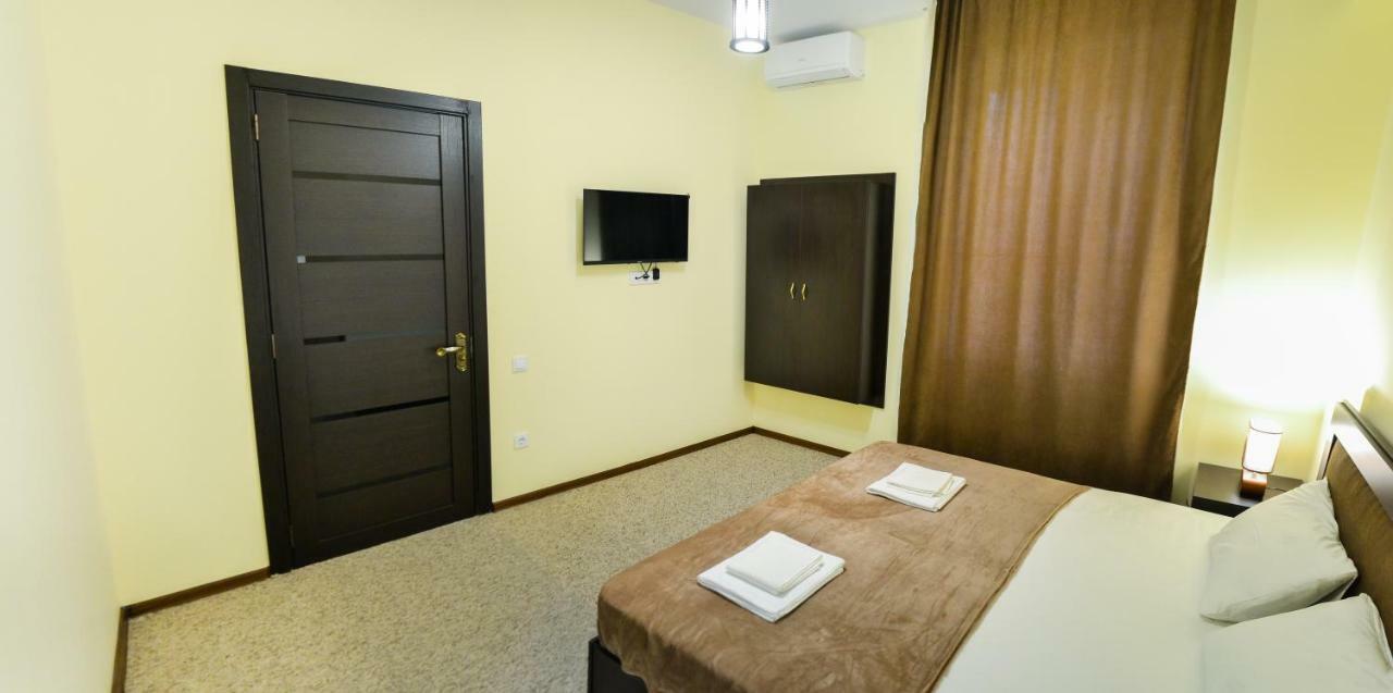 Hotel Garden 第比利斯 外观 照片