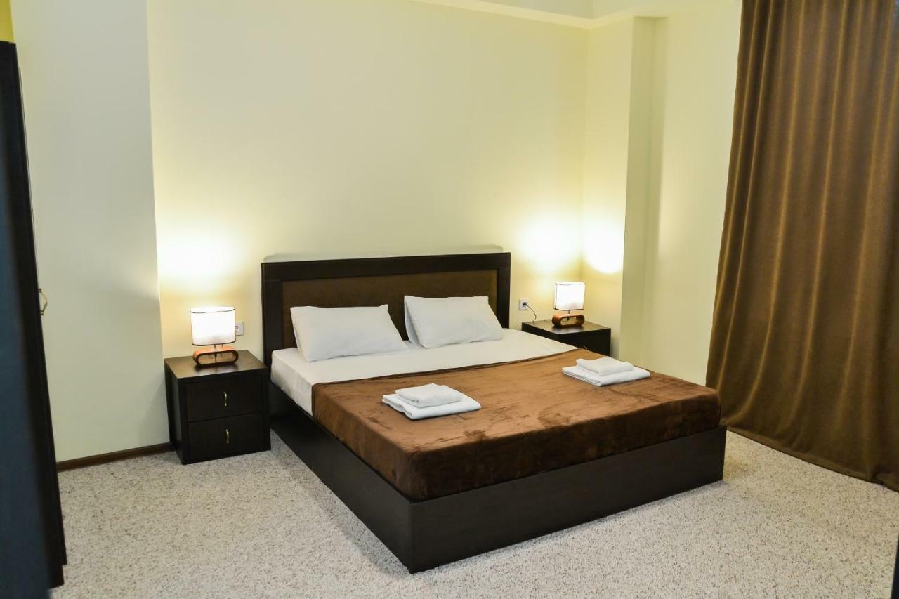 Hotel Garden 第比利斯 外观 照片